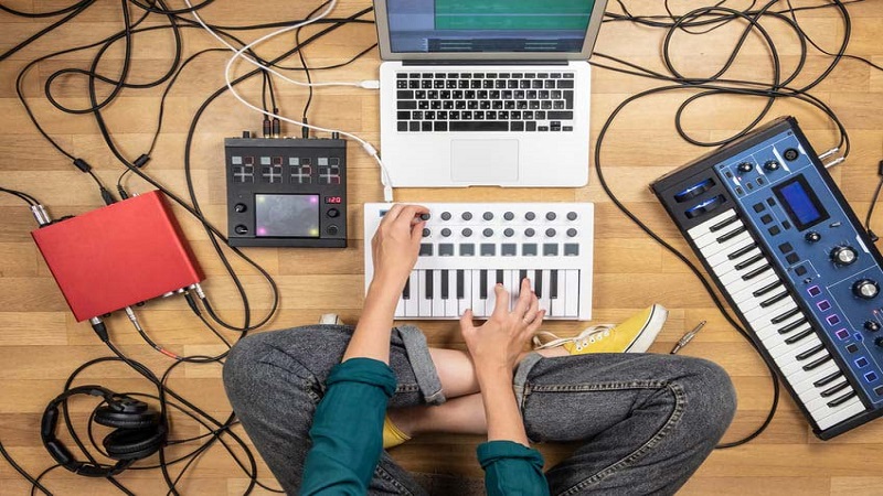 How to Become a Composer and Make Money from It?
